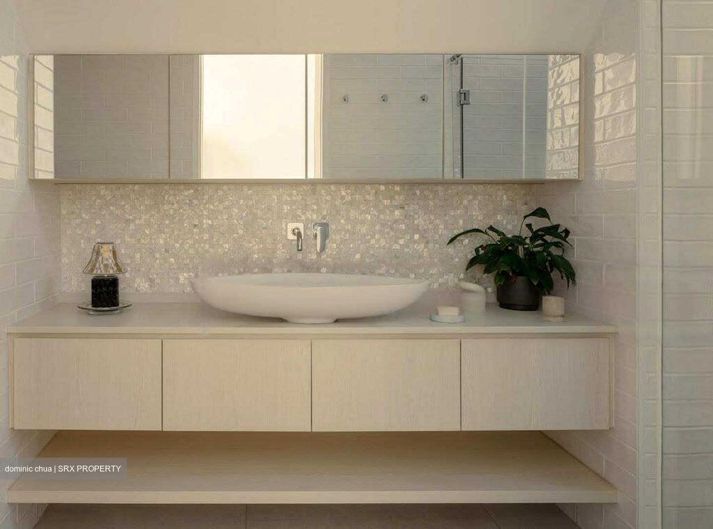 Opera Estate (D15), Terrace #481952301